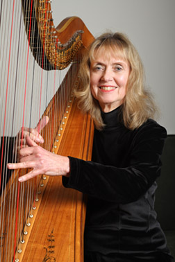 Harpist Susi Hussong ©2011TonyKoski